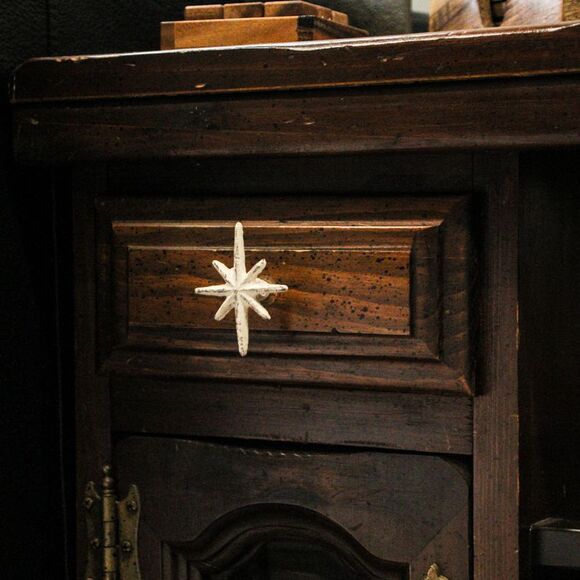 Set of 6 Antique White Finish Mid Century Modern Starburst Drawer Pulls Knobs - Picture 6 of 9